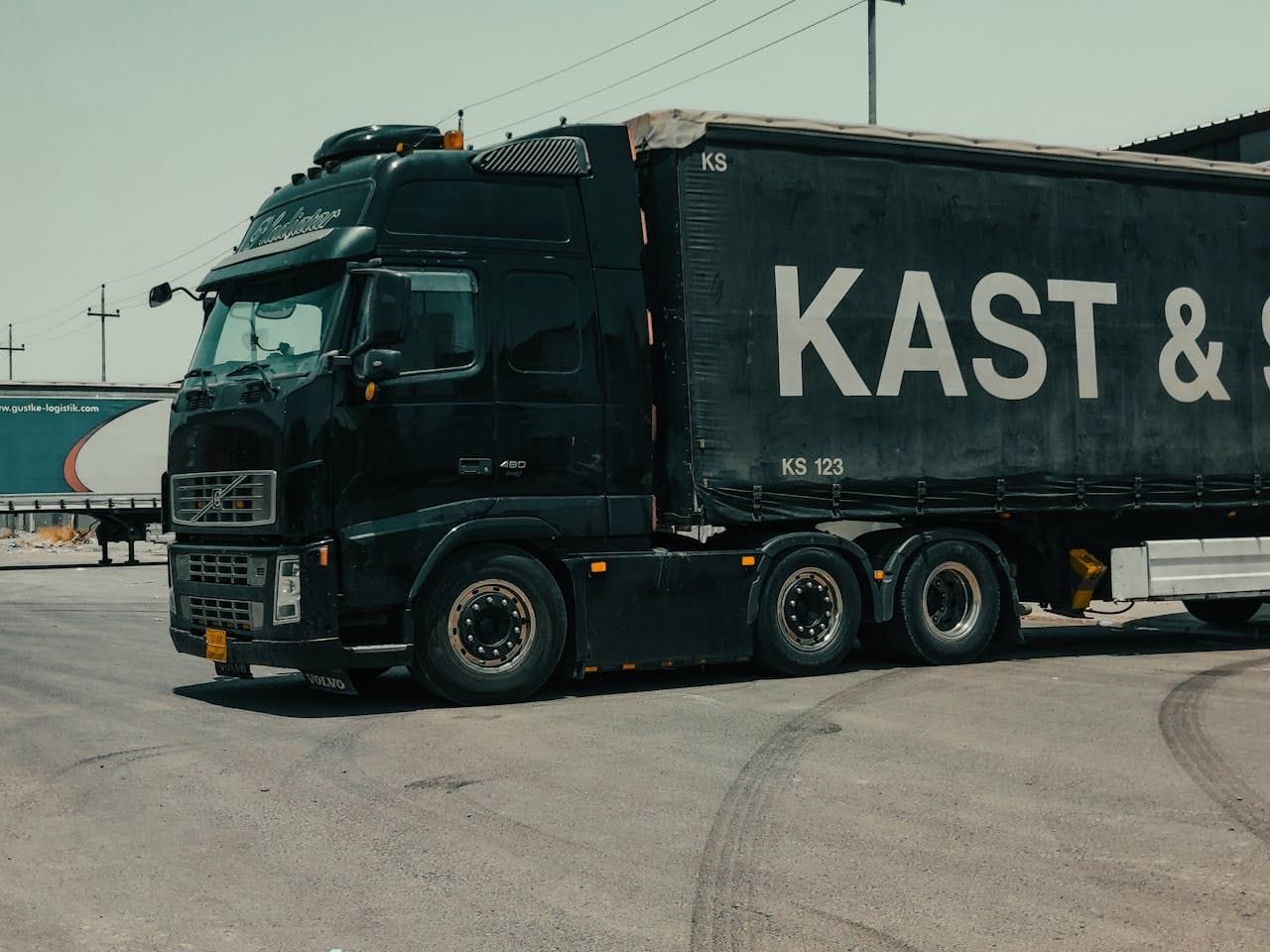 logistics services